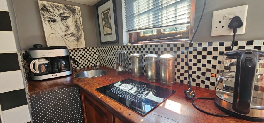 6 Bedroom Property for Sale in Schoemansville North West